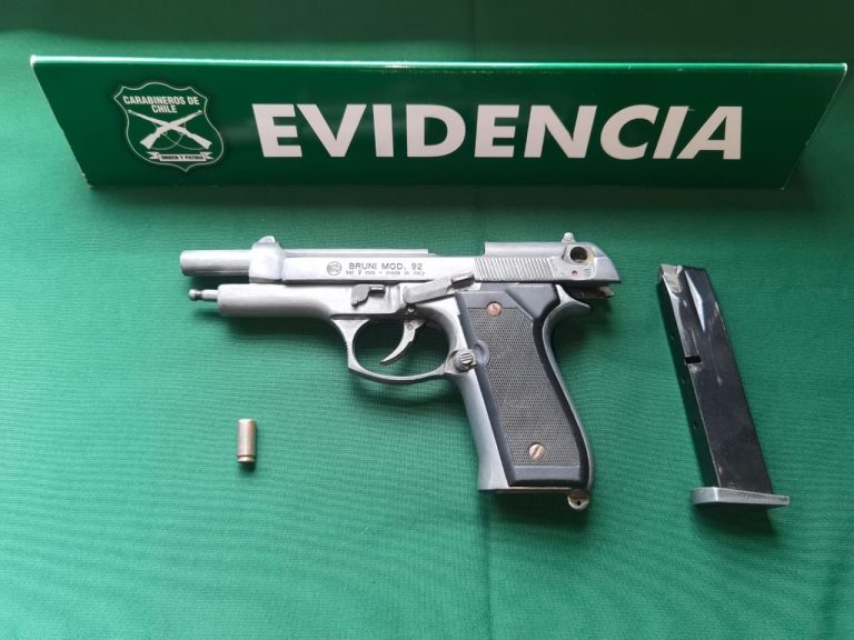 Carabineros detuvo en Chillán a estudiante que portaba arma al interior de su liceo