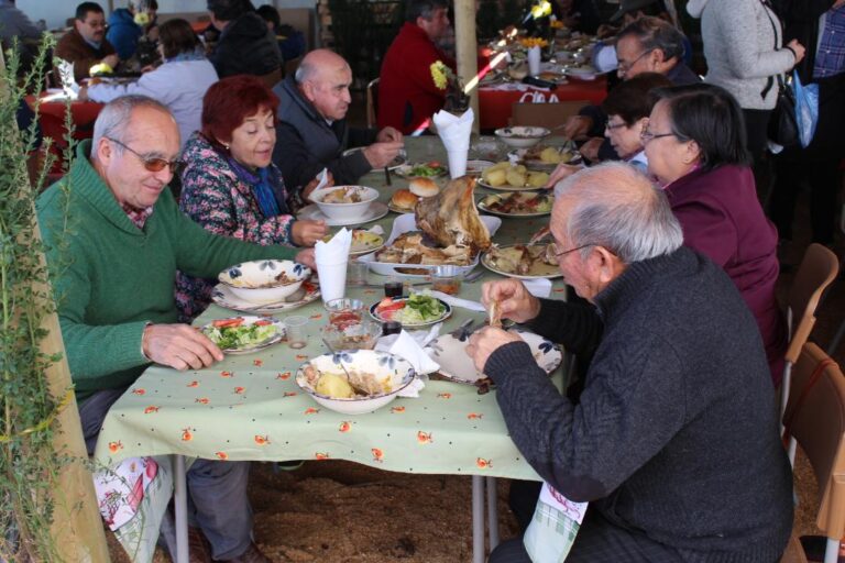 Más prendida que nunca se vuelve la fiesta del pavo en el sector de Huenucheo en Quillón