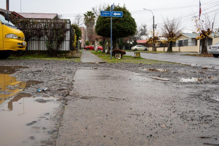 Gobierno Regional financia arreglo de veredas de Población Kennedy de Chillán