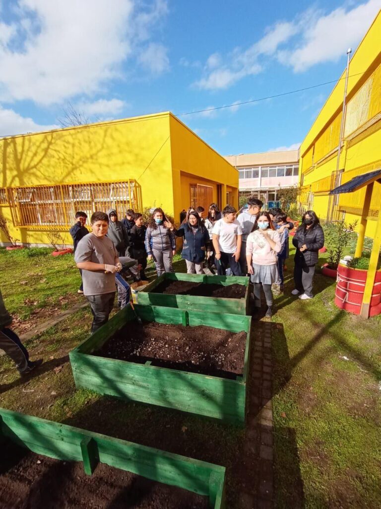 Municipio imparte talleres sobre la implementación de Huertos Escolares a la comunidad