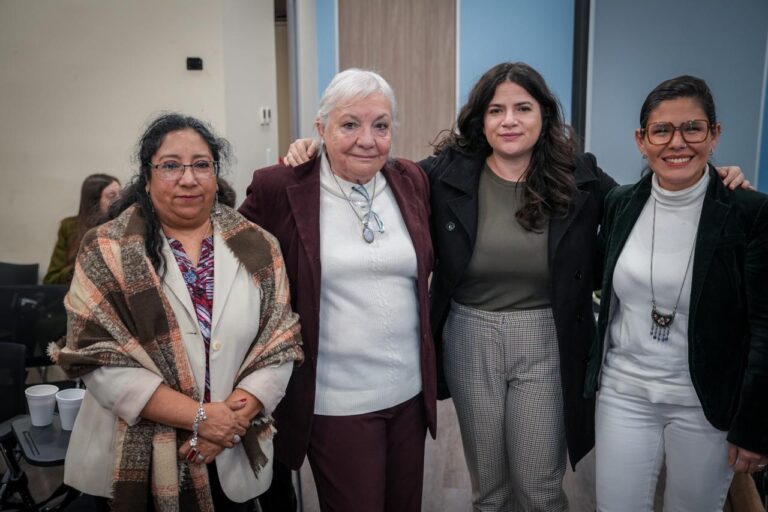 Ministerio de la Mujer presenta estudio sobre experiencias de mujeres cuidadoras de personas con discapacidad y dependencia severa