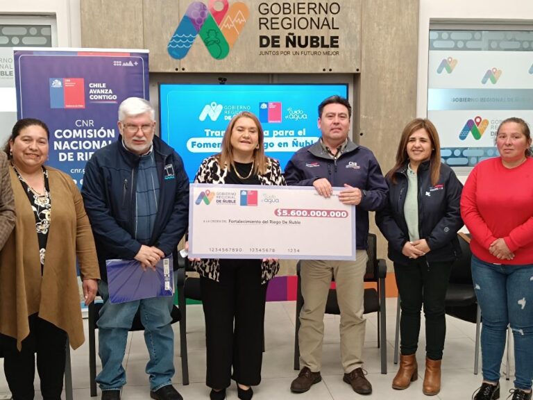 GORE Ñuble y CNR inician convenio de 5.600 millones de pesos para impulsar el riego en la pequeña agricultura, mujeres y organizaciones de regantes