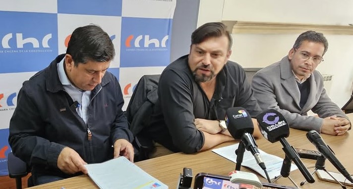 Seremi de Vivienda Ñuble destacó colaboración de la CChC que ha permitido reducir en un 48 por ciento los campamentos en la región