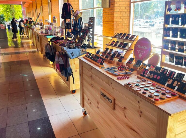 Emprendedores locales exhibirán sus productos en dos centros comerciales de Chillán