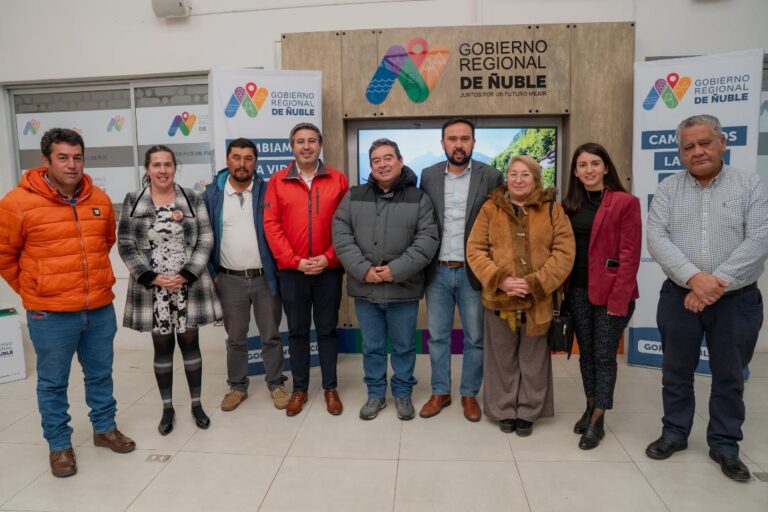 Gobernador Crisóstomo llama a parlamentarios de Ñuble a apoyar la pesca artesanal en votación de Ley de Fraccionamiento