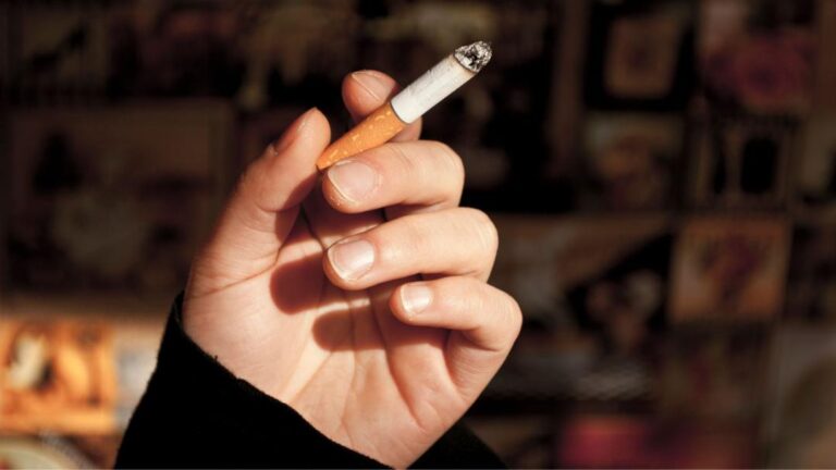 Chile frente al tabaco: el desafío de abandonar una adicción que mata