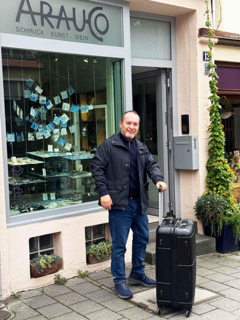 Artista local Juan Marcos Solís prepara exposición en Alemania