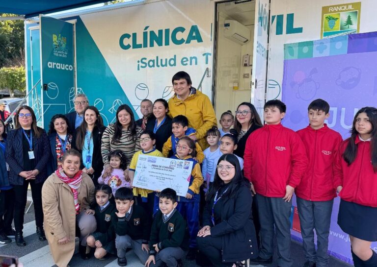 Junaeb y Municipalidad de Ránquil firmaron convenio de colaboración que dará atención dental gratuita a estudiantes