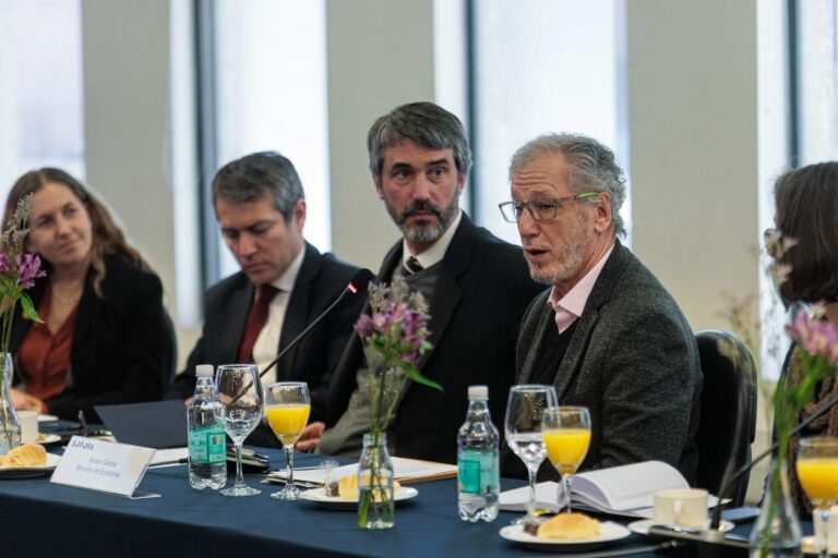 Ministro García propuso a SOFOFA trabajar en conjunto: ‘Contar con la colaboración del sector privado es indispensable’