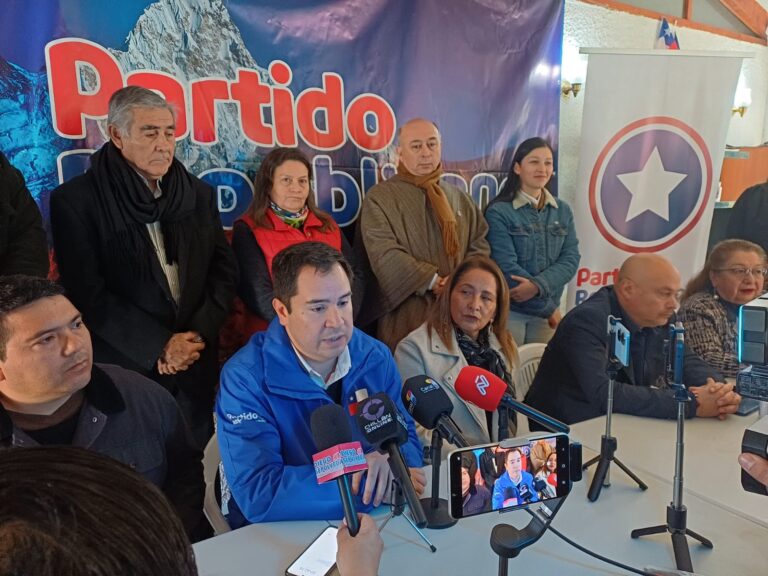 Presentan comando regional de José Antonio Kast en Ñuble y oficializan candidaturas locales