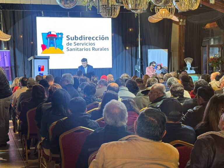 Taller regional de buenas prácticas del MOP reunió a más de 400 dirigentes de Servicios Sanitarios Rurales de Ñuble
