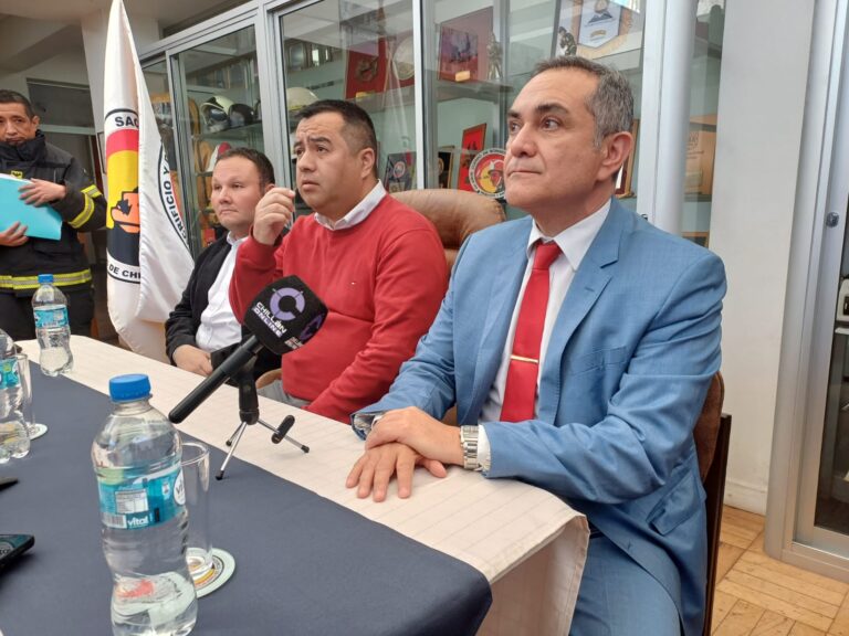 Bomberos de Chillán denuncia posible pérdida de terreno destinado a cuartel de su Primera Compañía por proyecto del Serviu Ñuble