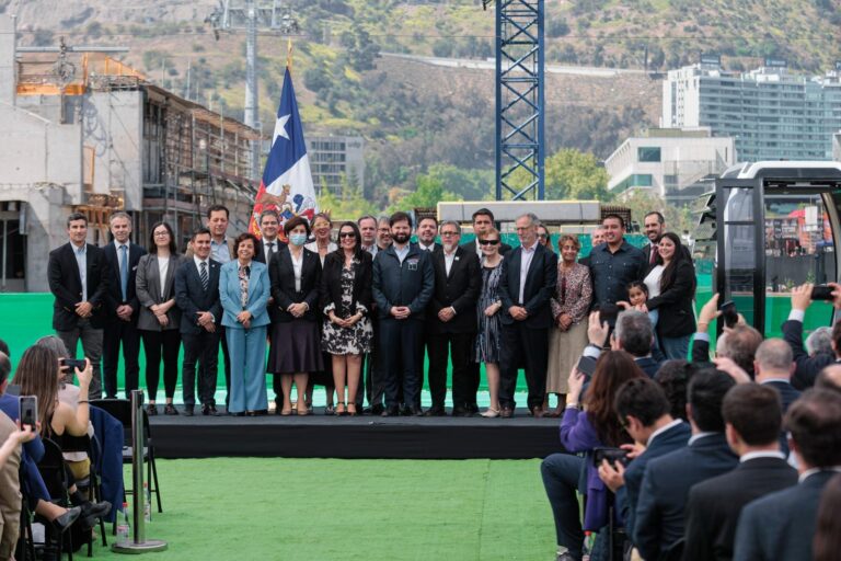 Presidente de la República encabeza ceremonia de entrada en vigencia de Ley Marco de Autorizaciones Sectoriales
