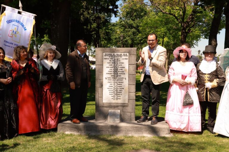 Chillán Viejo resalta su historia con inauguración de memorial de personajes destacados