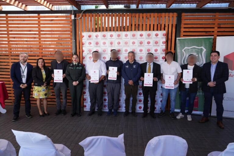 Usuarios de Gendarmería recibieron certificación de mecánica general básica para una positiva reinserción