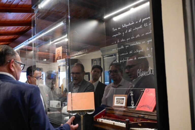 Inaugurarán renovación de la Biblioteca Arrau-Schneider en Museo Claudio Arrau
