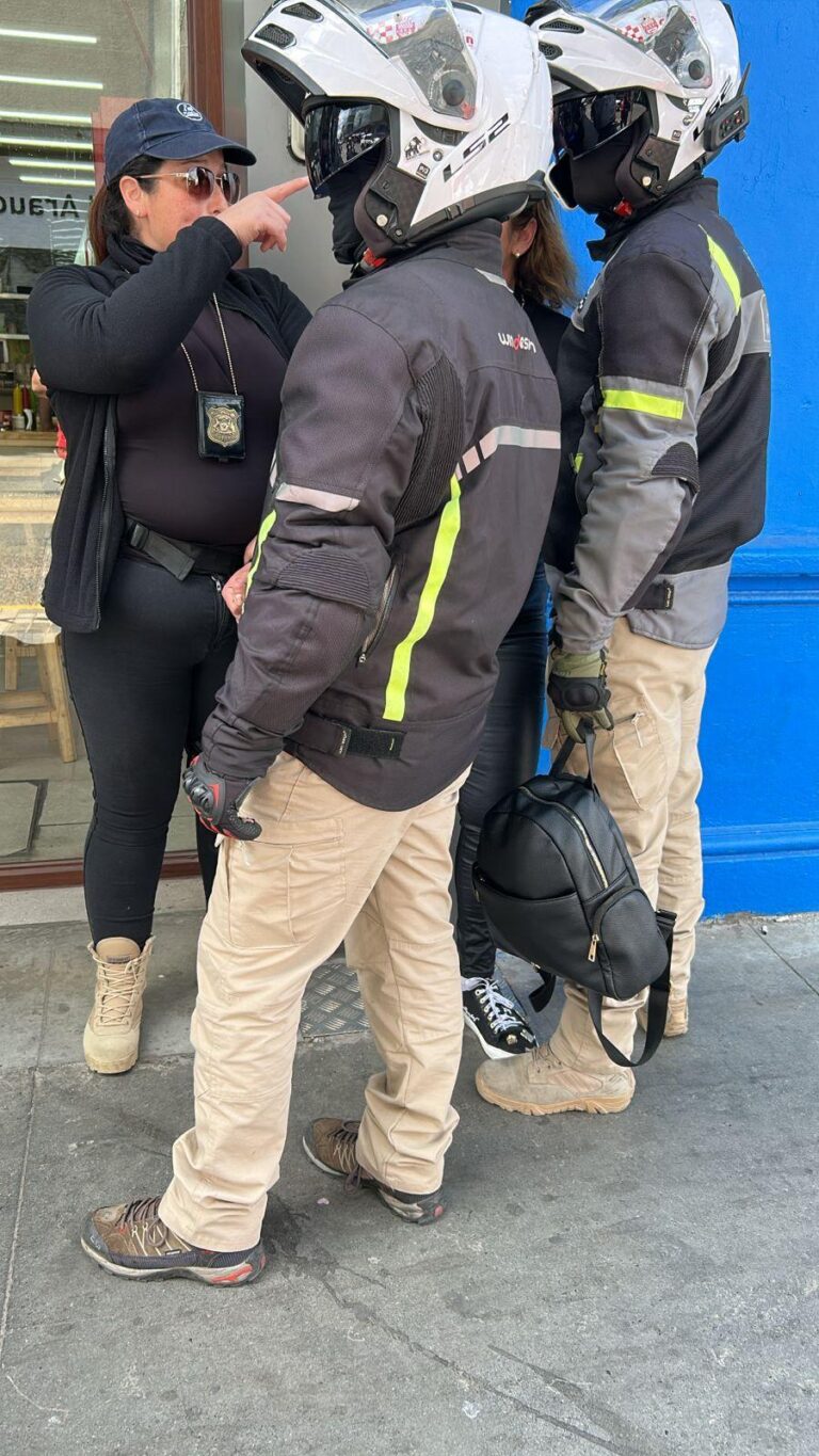 Seguridad Municipal de Chillán y Carabineros capturan a mechera que delinquía en pleno centro