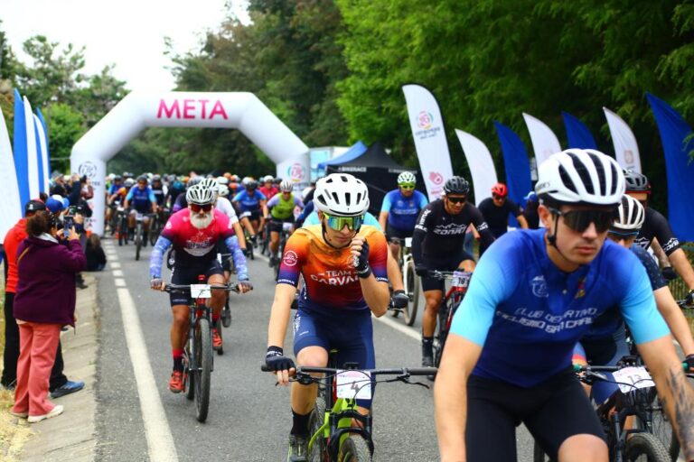 Tercera versión de la Ruta de Violeta reunió a más de 130 ciclistas en San Carlos