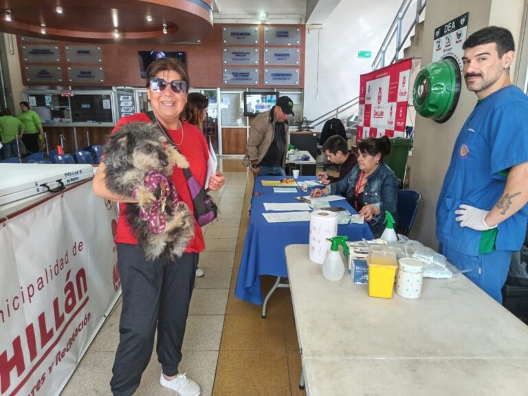 Sábado ciudadano municipal:  consolida atención a la comunidad chillaneja