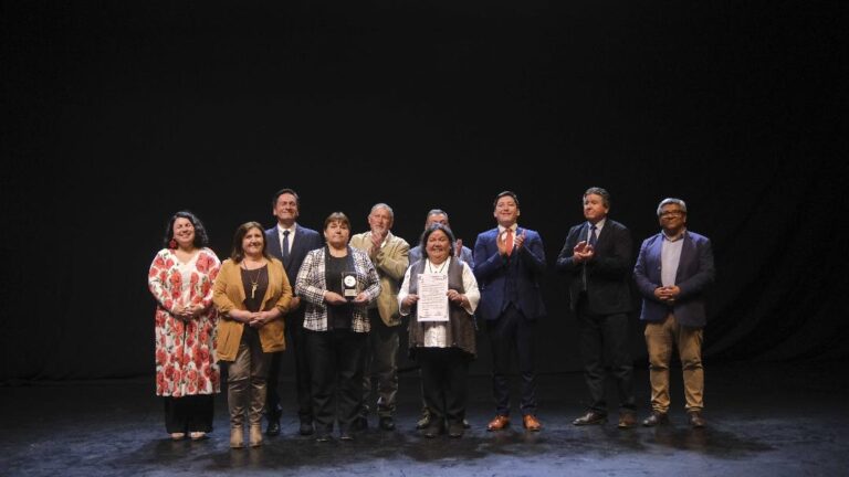 San Carlos reconoció a sus hijos ilustres en el día de su Santo Patrono