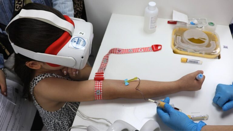 Proyectos innovadores entregan mayor contención a niñas, niños y adolescentes neurodivergentes en el Hospital de Chillán