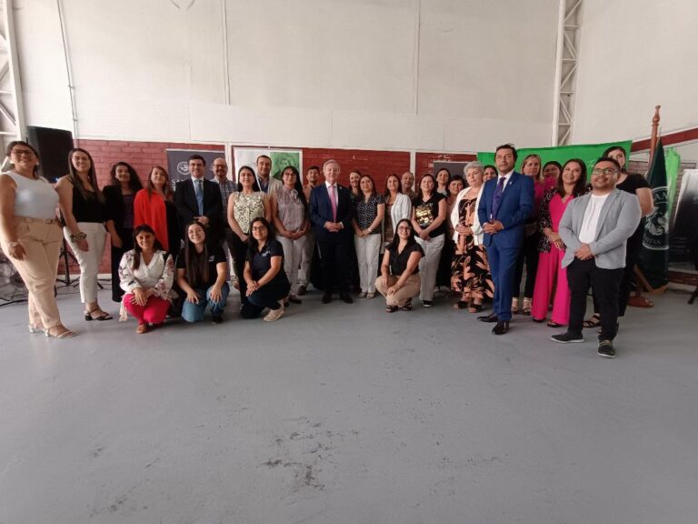 Reconocimiento Sello Gabriela Mistral 2025 distinguió a 20 estudiantes de Santo Tomás Chillán