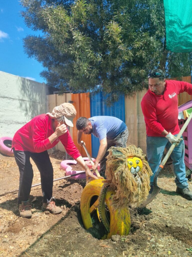 Municipio remodela espacios educativos con elementos reutilizados