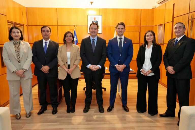 Delegado Presidencial anuncia cinco nuevos seremis en Ñuble