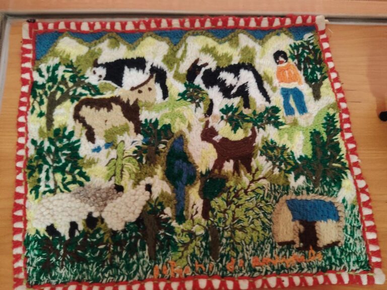 ‘Mujeres trenzando saberes’: la muestra que releva la memoria viva de Ñuble en el Centro Cultural