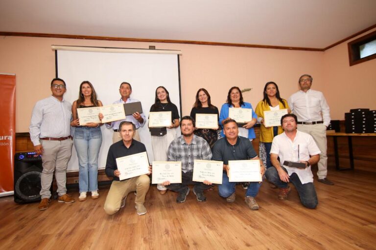 Quillón premió a los flamantes ganadores de la edición 2026 de su Concurso del Vino