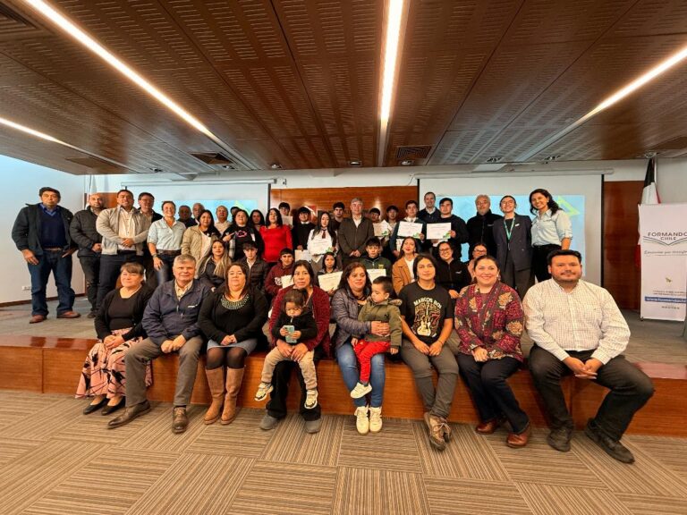 CMPC y Formando Chile impulsan preuniversitario gratuito para estudiantes de Biobío, Arauco y Ñuble