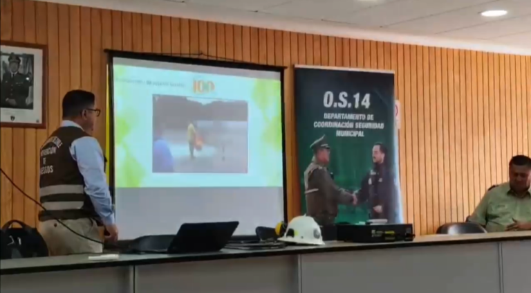 Carabineros de OS-14 capacitó a Patrullas Mixtas en respuesta ante emergencias