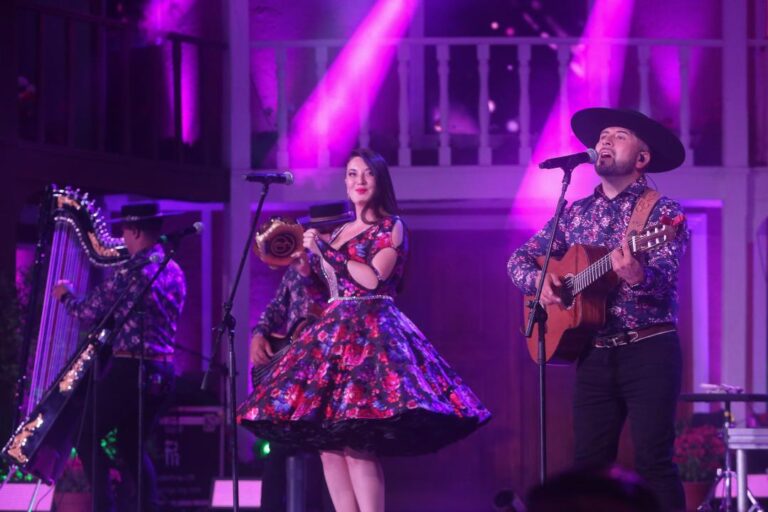 Entremares y Los Chacareros de Paine animarán el XV Festival Nacional del Folclore