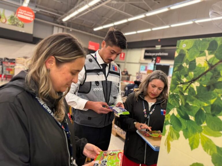 Fiscalizan venta de chocolates de Pascua para resguardar cumplimiento de la Ley de Etiquetado