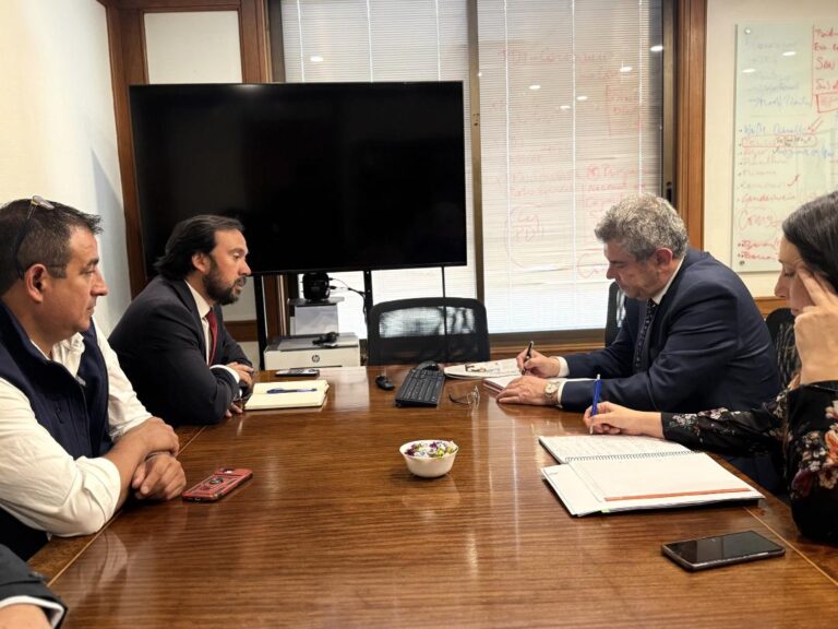 Gobernador Crisóstomo refuerza agenda de seguridad ante subsecretario Jouannet