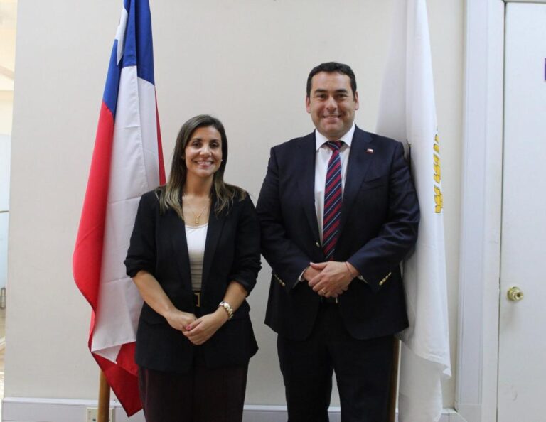 Seremi de las Culturas fortalece coordinación con autoridades de Punilla para impulsar desarrollo cultural