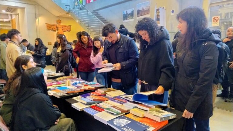 Ediciones UBB vive un nutrido panorama por el Mes del Libro en Concepción y Chillán